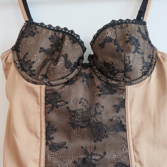 VICTORIA'S SECRET VERY SEXY Gold Black Lace Bustier Bra Goth Fairy - Size 34B - Picture 10 of 15